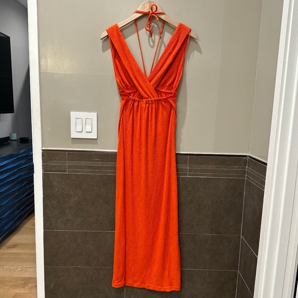 Walter Baker Carmen Ribbed Jersey Halterneck Midi Dress - Picture 10 of 15